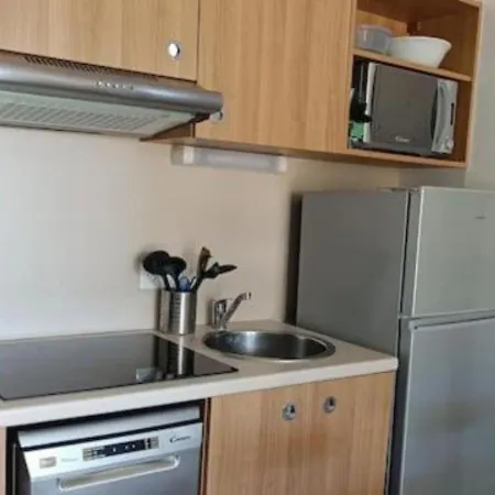 Apartamento L'argentiere, Proche Plage,residence Piscine, Tennis, Parking La Londe-les-Maures